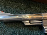 Smith & Wesson 629 Iditarod 44 mag - 17 of 24