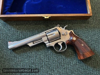 Smith & Wesson 629 Iditarod 44 mag - Image 18 of 24