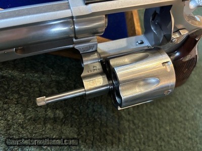 Smith & Wesson 629 Iditarod 44 mag - Image 14 of 24