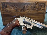 Smith & Wesson 629 Iditarod 44 mag - 2 of 24