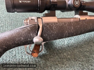 Winchester model 70 .300 - Image 17 of 23