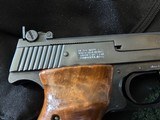 Smith & Wesson model 41 .22 lr - 7 of 16