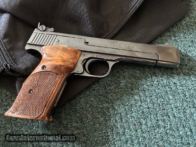 Smith & Wesson model 41 .22 lr - Image 5 of 16