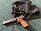 Smith & Wesson model 41 .22 lr - 1 of 16