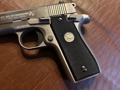 Colt Mustang MK IV 380 - Image 9 of 15