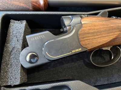 Beretta mdl 692 sporting 12ga - Image 5 of 25
