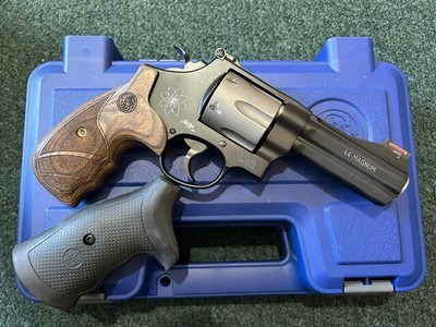 Smith & Wesson mdl 329 .44 mag - Image 3 of 21