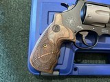 Smith & Wesson mdl 329 .44 mag - Image 4 of 21