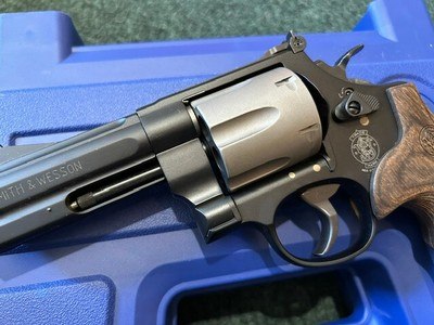 Smith & Wesson mdl 329 .44 mag - Image 9 of 21