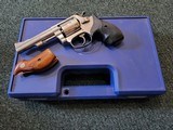 Smith & Wesson model 63 Kit Gun 22LR - Image 1 of 20