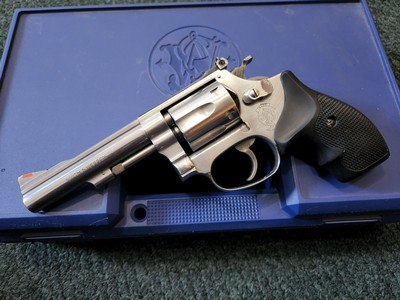 Smith & Wesson model 63 Kit Gun 22LR - Image 3 of 20