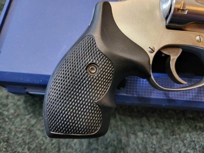 Smith & Wesson model 63 Kit Gun 22LR - Image 9 of 20