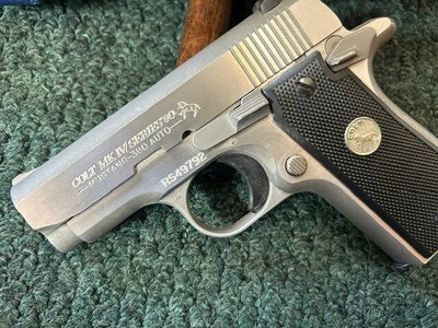 Colt, Mustang, MK IV, series 80, .380 - Image 5 of 10