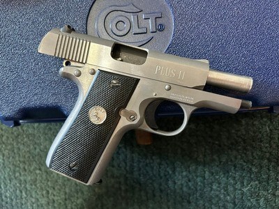 Colt, Mustang, MK IV, series 80, .380 - Image 10 of 10