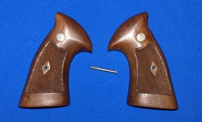  SMITH & WESSON N frame Diamond Center Stocks - Image 1 of 8