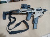ULTIMATE ALASKAN BEAR TRICKED OUT GLOCK 20 10MM - Image 4 of 14