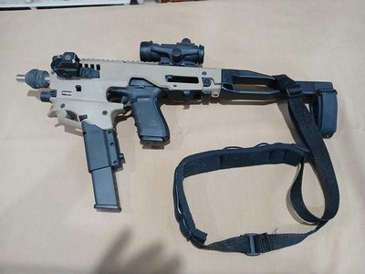 ULTIMATE ALASKAN BEAR TRICKED OUT GLOCK 20 10MM - Image 1 of 14