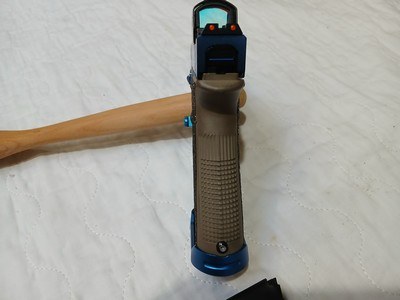 NEW COMPETITION GLOCK GEN. 3 MODEL 17 - Image 6 of 13