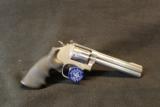 Excellent Condition Smith & Wesson 648-2 .22 MRF (mag) - 1 of 6