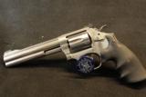 Excellent Condition Smith & Wesson 648-2 .22 MRF (mag) - 3 of 6