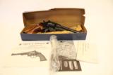Smith & wesson
25-2
original box, tools,
and papers
6.5