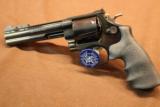 Smith & Wesson Lew Horton 6" unfluted cyl. full lug NIB - 5 of 13