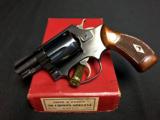 Smith & Wesson 38 Chiefs Special wit orginal box - 1 of 11
