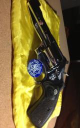 Smith - Wesson 686 SSR Pro Series
- 4 of 4