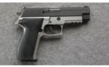 Sig Sauer P226 Duo Tone Stainless Steel .40 S&W Excellent Condition In The Case. - 1 of 3