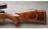 Weatherby Mark V Deluxe In .340 Weatherby Magnum with Scope. Outstanding Condition. - 7 of 7