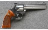 Smith & Wesson 686 No Dash .357 Magnum 6 Inch Stainless Steel - 1 of 3