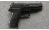 Sig Sauer .40 S&W P226 Night Sights Police Turn In - 1 of 3