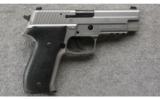 Sig Saure P226 9MM Excellent Condition In The Case - 1 of 3