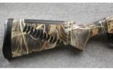 Benelli M2, 12 Gauge Wetlands Camo In The Case - 5 of 7