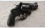 Smith & Wesson 327NG .357 Mag 8 Shot Revolver In The Case. - 1 of 2