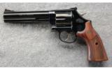 Smith & Wesson 586-6 in .357 Magnum, As New In Case - 2 of 2