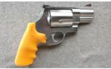 Smith & Wesson 460ES in .460 S&W Magnum, As New With Emergency Survival Tool Kit. - 1 of 4