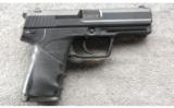 H & K USP 40 In .40 S&W Excellent Condition. - 1 of 2