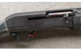 Remington Versamax, 12 Gauge, Game Gun In The Case, Like New. - 2 of 7