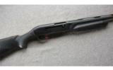 Benelli M2 Field Semiautomatic Shotgun 12 Gauge 24 Inch In The Case - 1 of 7