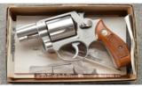 Smith & Wesson Model 60, 2 Inch in .38 Special Like New In Box - 2 of 4