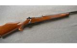 Weatherby, Mark V Deluxe, 7 MM Wby Mag, Excellent Condition - 1 of 9