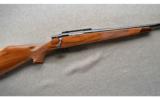 Weatherby Vanguard VGX Deluxe in .22-250 Rem, Excellent Condition In Box - 1 of 9
