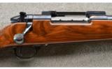 Weatherby Mark V Deluxe .378 Wby Mag, Engraved Floor Plate, Checkered Bolt Knob, Like New In Box - 2 of 9