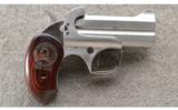 Bond Arms Snake Slayer .45LC/410 Gauge Like New - 1 of 3