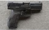 Heckler & Koch VP-40 in .40 S&W, Excellent Condition In The Case. - 1 of 3
