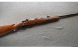 Ruger M77 RS in .338 Win, Round Top, Tang Safety, Excellent Condition - 1 of 8