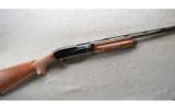 Benelli Ultralight Semiautomatic Shotgun 12 Gauge, 24 Inch, Excellent Condition in the Case - 1 of 9