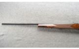 Weatherby Mark V Deluxe Left Hand in .240 Weatherby - 6 of 9