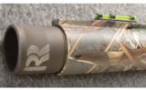 Benelli Performance Shop Waterfowl SBEII Realtree MAX-5 in Excellent Condition. - 7 of 9